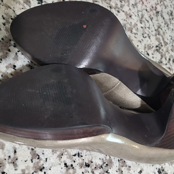 3/$15 Alfani Silver Stormy Gray Platform 7.5 Pump Heel - Picture 6 of 7